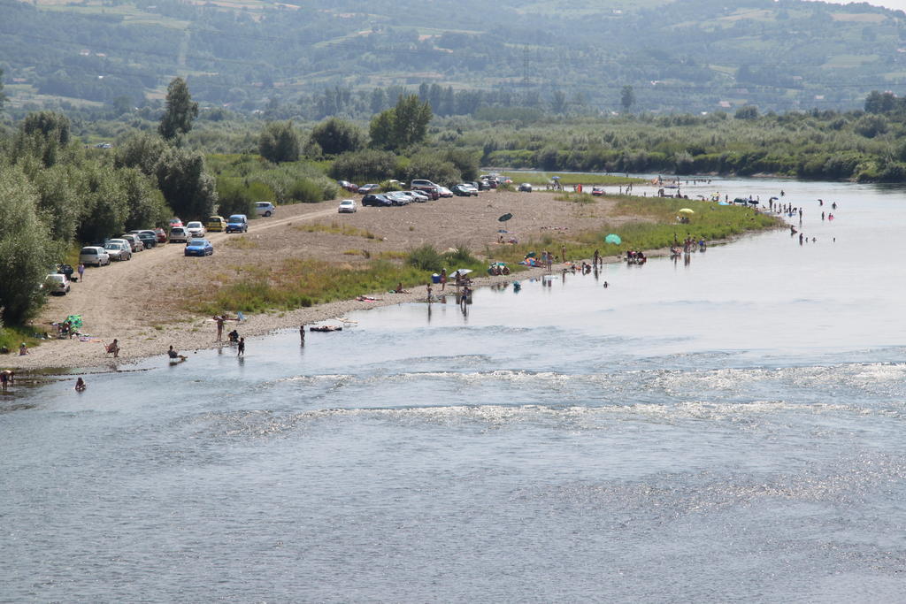 Hotel Dunajec Zglobice Esterno foto