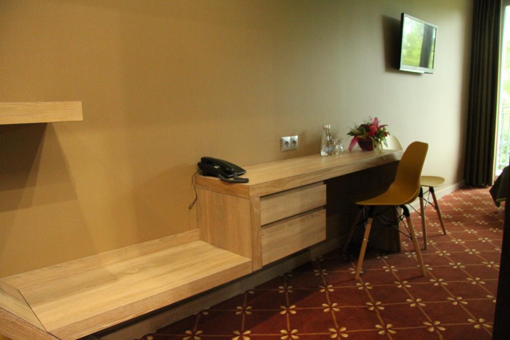 Hotel Dunajec Zglobice Esterno foto