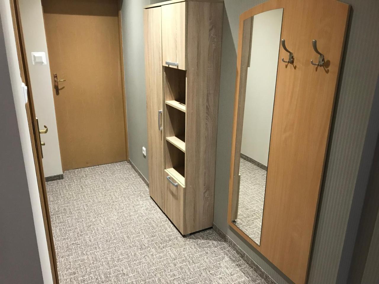 Hotel Dunajec Zglobice Esterno foto